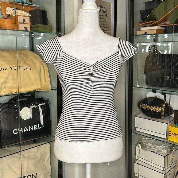 HOLLISTER | Ribbed Cap Sleeve Striped Shirt in Black and White - Picture 1 of 3
